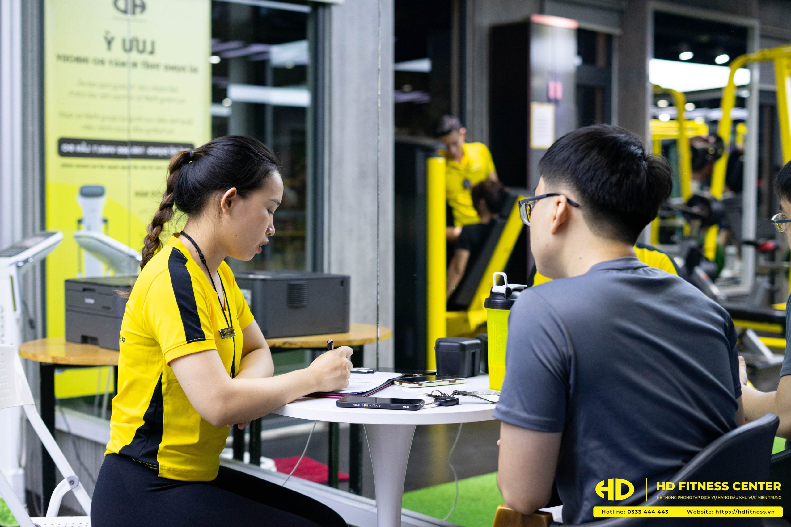  huấn luyện viên cá nhân gym